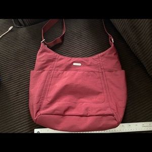 Baggalini hobo bag - red with yellow lining
